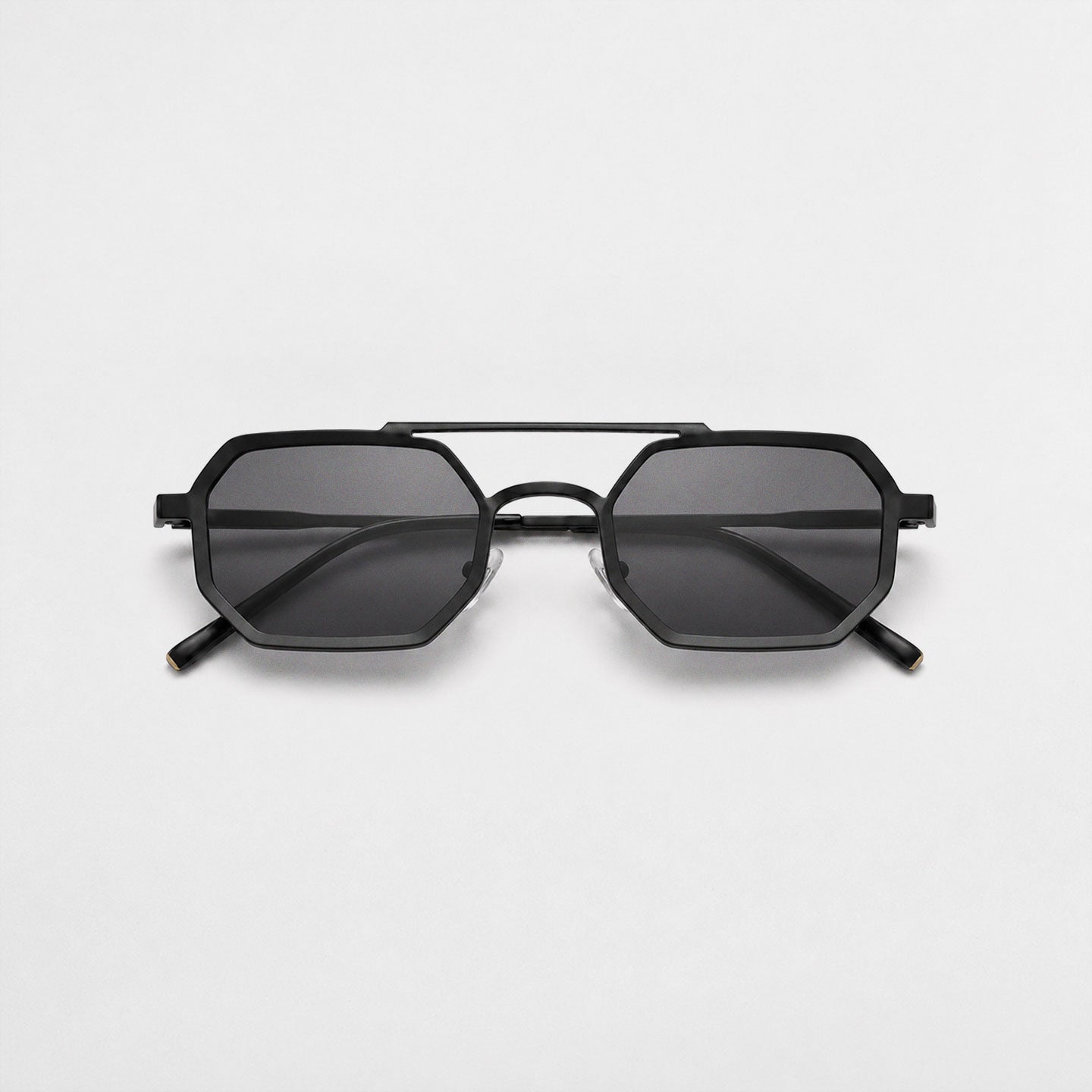 MONTREAL | Carbon